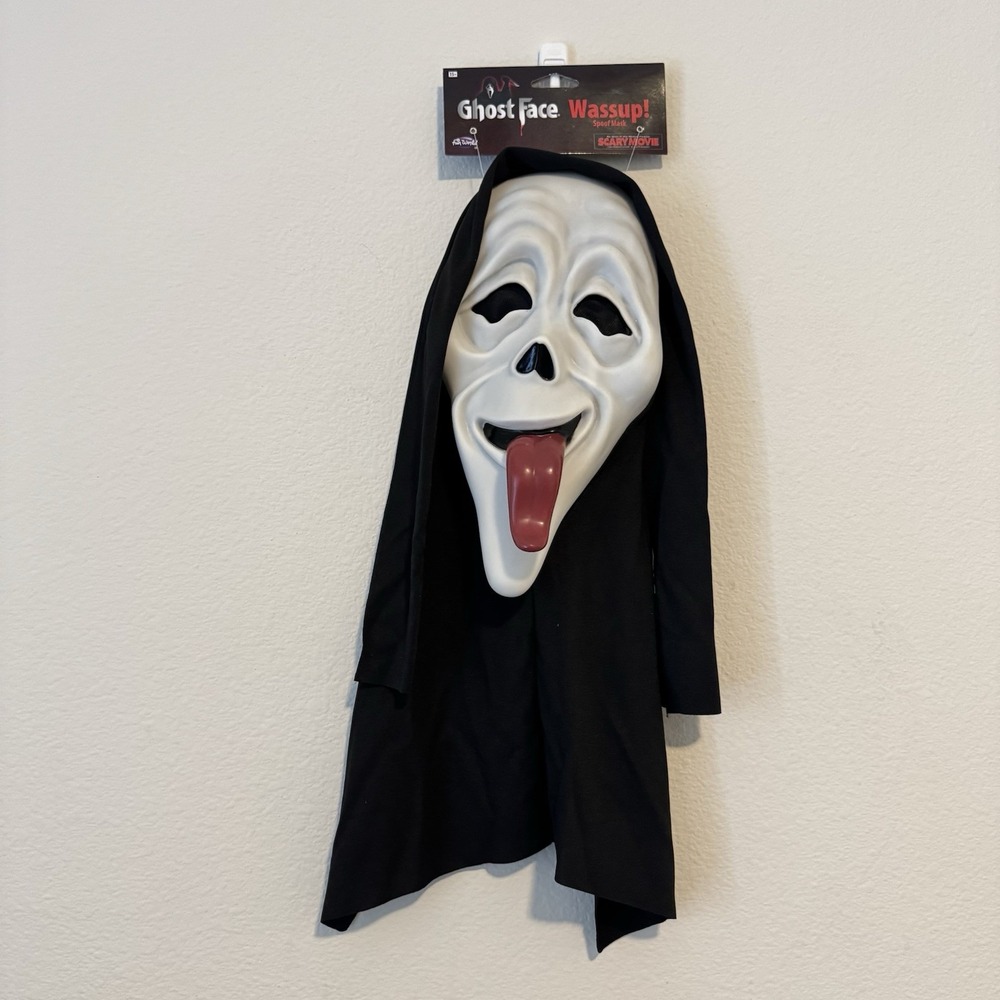 SCARY MOVIE WASSUP! GHOST FACE STONED TONGUE COSTUME MASK . Scream Movie